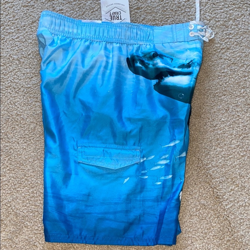 NWT  size L trunks by true craft